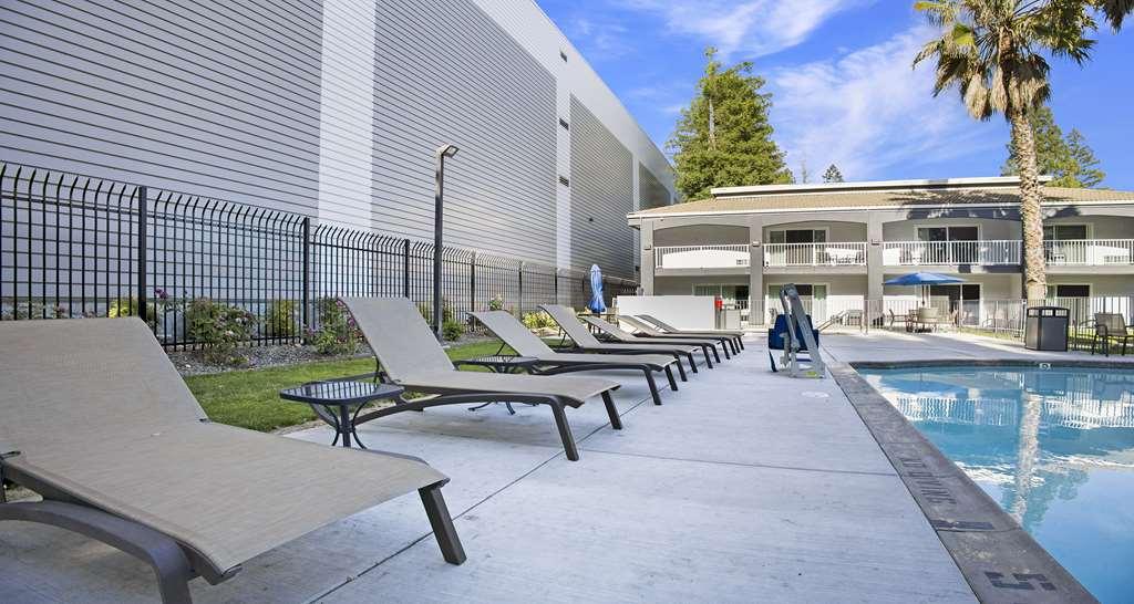 Surestay Plus Hotel By Best Western Sacramento North Kemudahan gambar