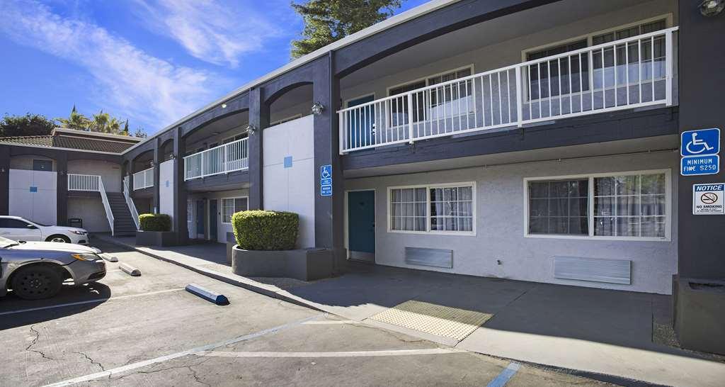 Surestay Plus Hotel By Best Western Sacramento North Luaran gambar