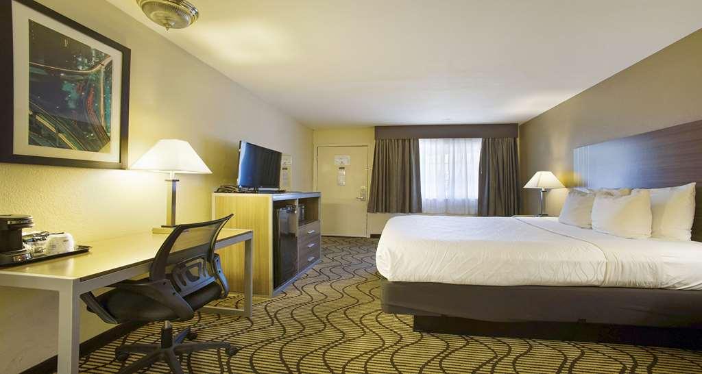 Surestay Plus Hotel By Best Western Sacramento North Bilik gambar