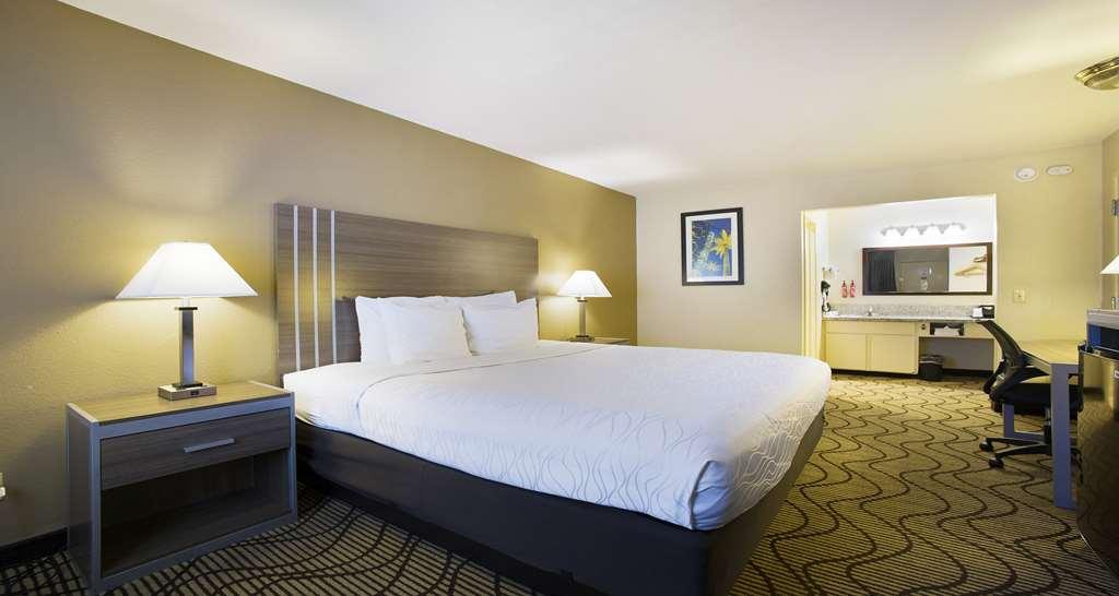 Surestay Plus Hotel By Best Western Sacramento North Bilik gambar