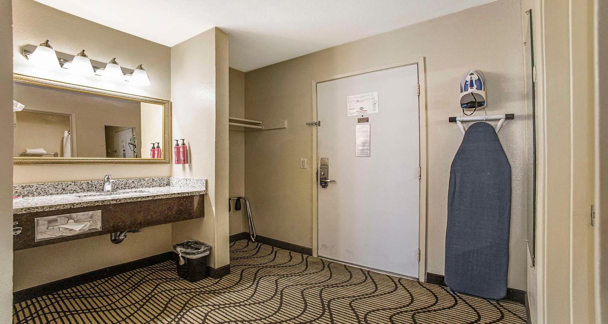 Surestay Plus Hotel By Best Western Sacramento North Luaran gambar
