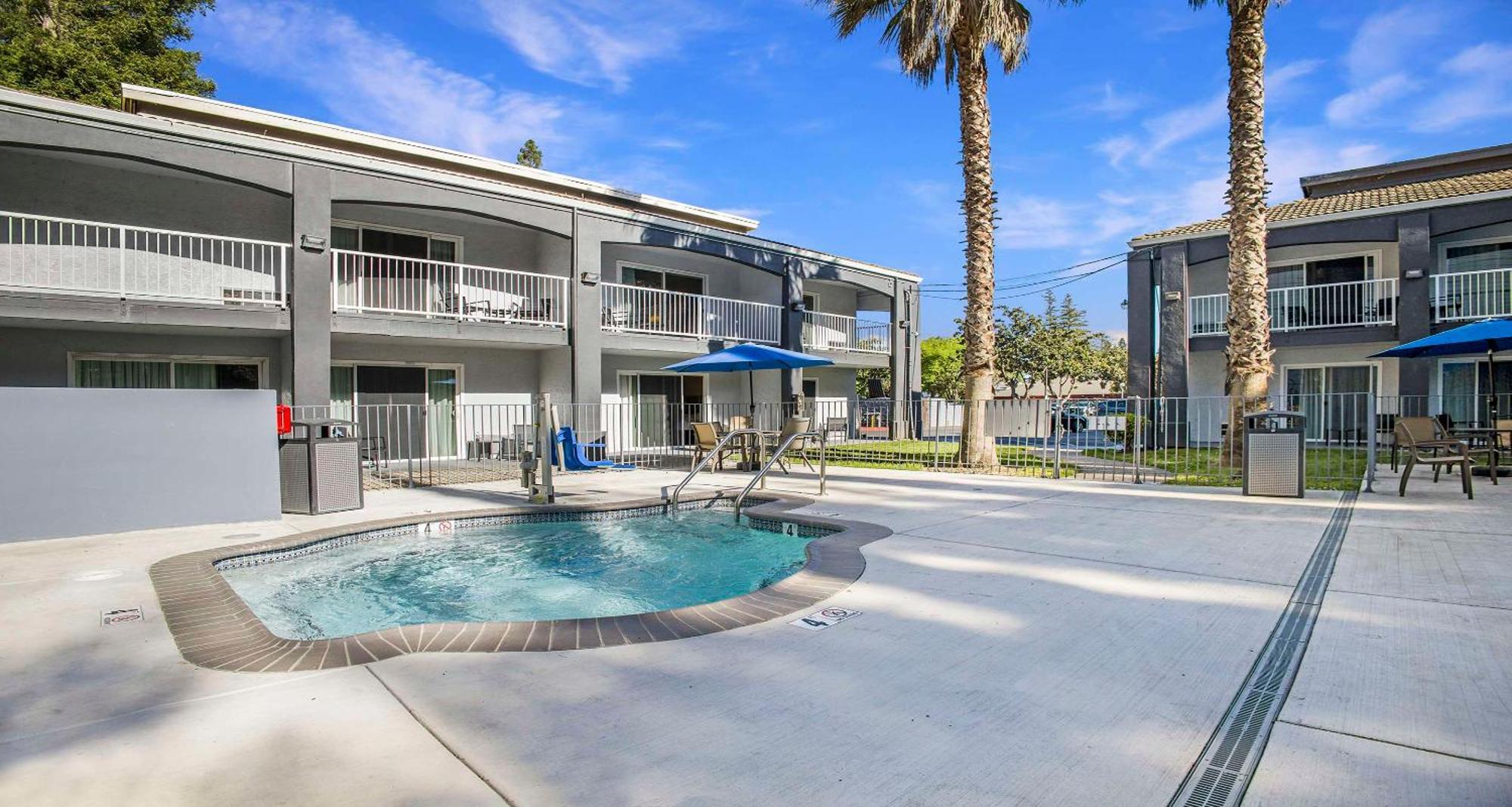 Surestay Plus Hotel By Best Western Sacramento North Luaran gambar